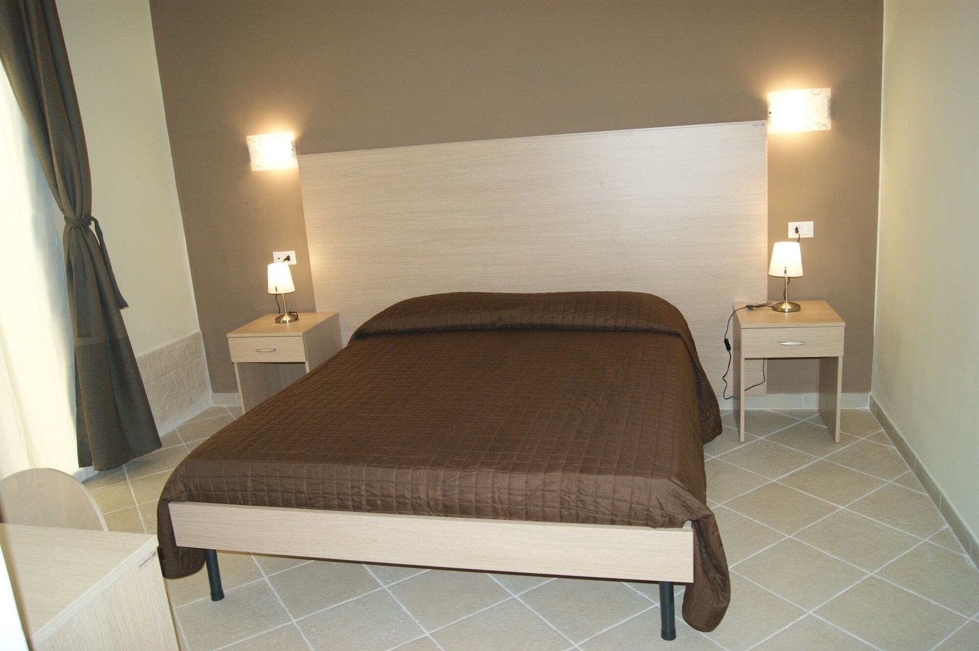 Guest House Golfo Xifonio Augusta Exterior foto